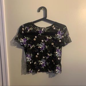 Urban Outfitters Floral Embroidered Top Sz Medium